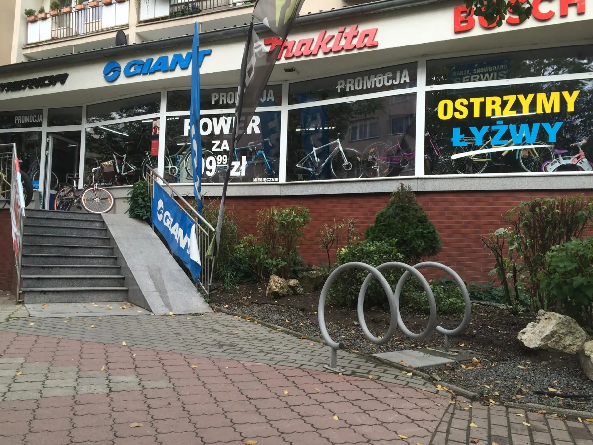 Witryna sklepu DlaNart.pl przy ul. Marka Prawego 7 w Strzelcach Opolskich